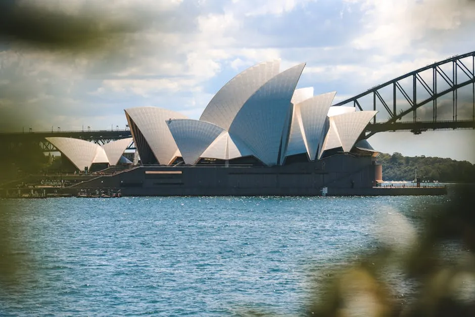 City vs. Regional Australia: Cost, Lifestyle, and the 485 Visa Extension Advantage