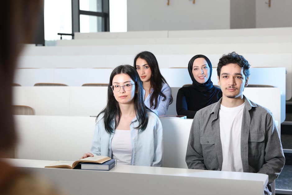 UTS vs RMIT 2026對決：國際學生申請策略、就業數據與學費成本全面比較