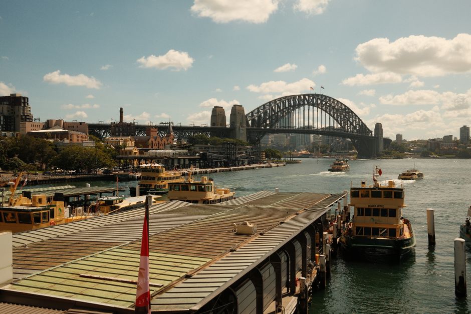 Calculadora de matrícula universidad Sydney: Costos reales para estudiantes latinoamericanos en 2026