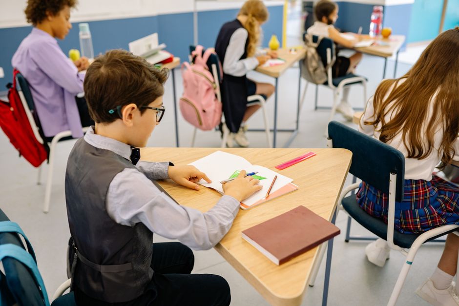 How to Secure Strong Recommendation Letters for Australian University Admissions